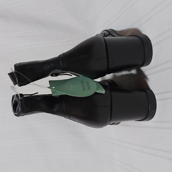 EVOLVE BY EASY SPIRIT Leather Wedge Ankle Boots NWT! - Picture 2 of 4